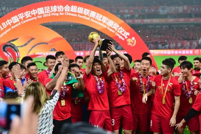 班凯罗35+10特雷杨31分 魔术加时险胜老鹰